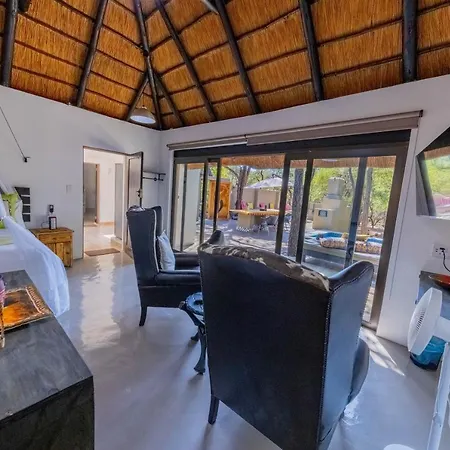 African Sky Villas Marloth Park Exterior photo